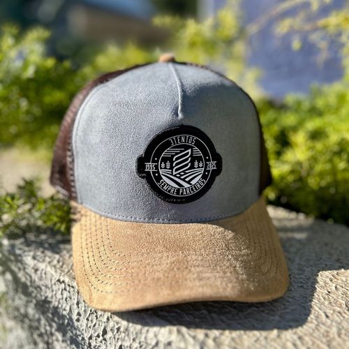 Boné Trucker 30 anos